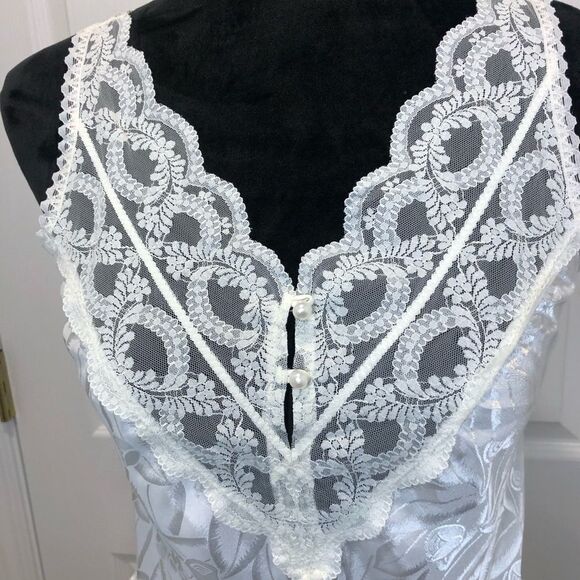 Erika Taylor vintage off white negligee nightgown, size medium - Picture 2 of 16